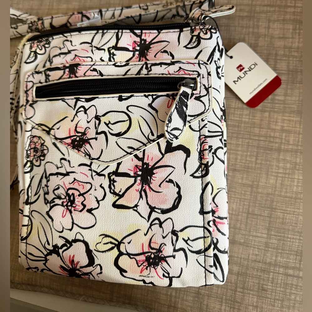 Mundi crossbody bag